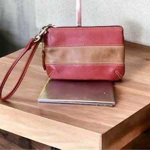 ‼️SOLD‼️ RARE Vintage Coach Wristlet Red & Brown Color-Block Leather Zip Top